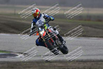 media/Nov-29-2025-TrackDaz (Sat) [[10ae2d9bce]]/B Group/Session 3 (Outside Grapevine)/